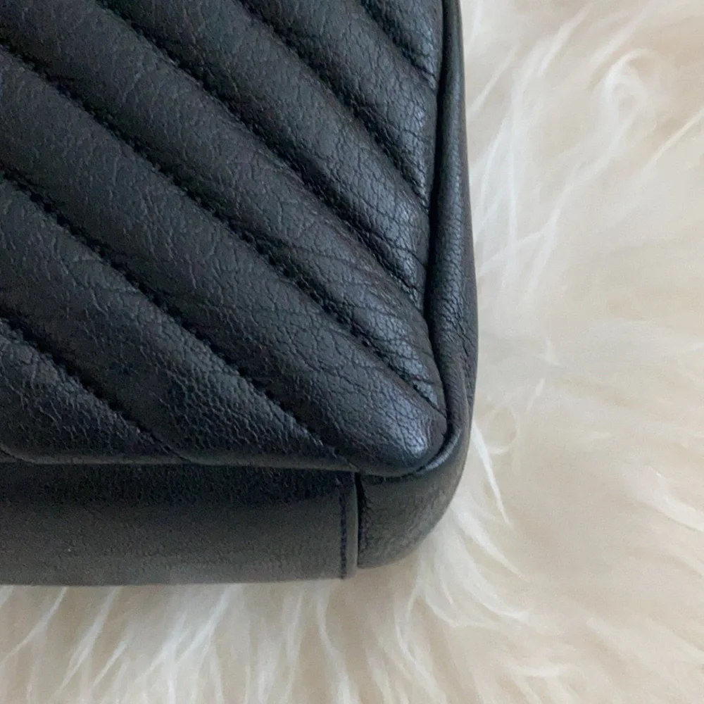 SAINT LAURENT COLLEGE MEDIUM IN QUILTED LEATHER